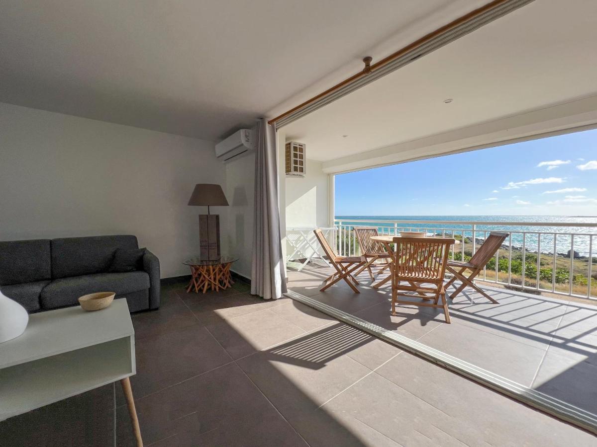 Front Line Unit 520 Ft2 - 48 M2, On Second Floor, Stunning Ocean View Apartment Cul de Sac ภายนอก รูปภาพ