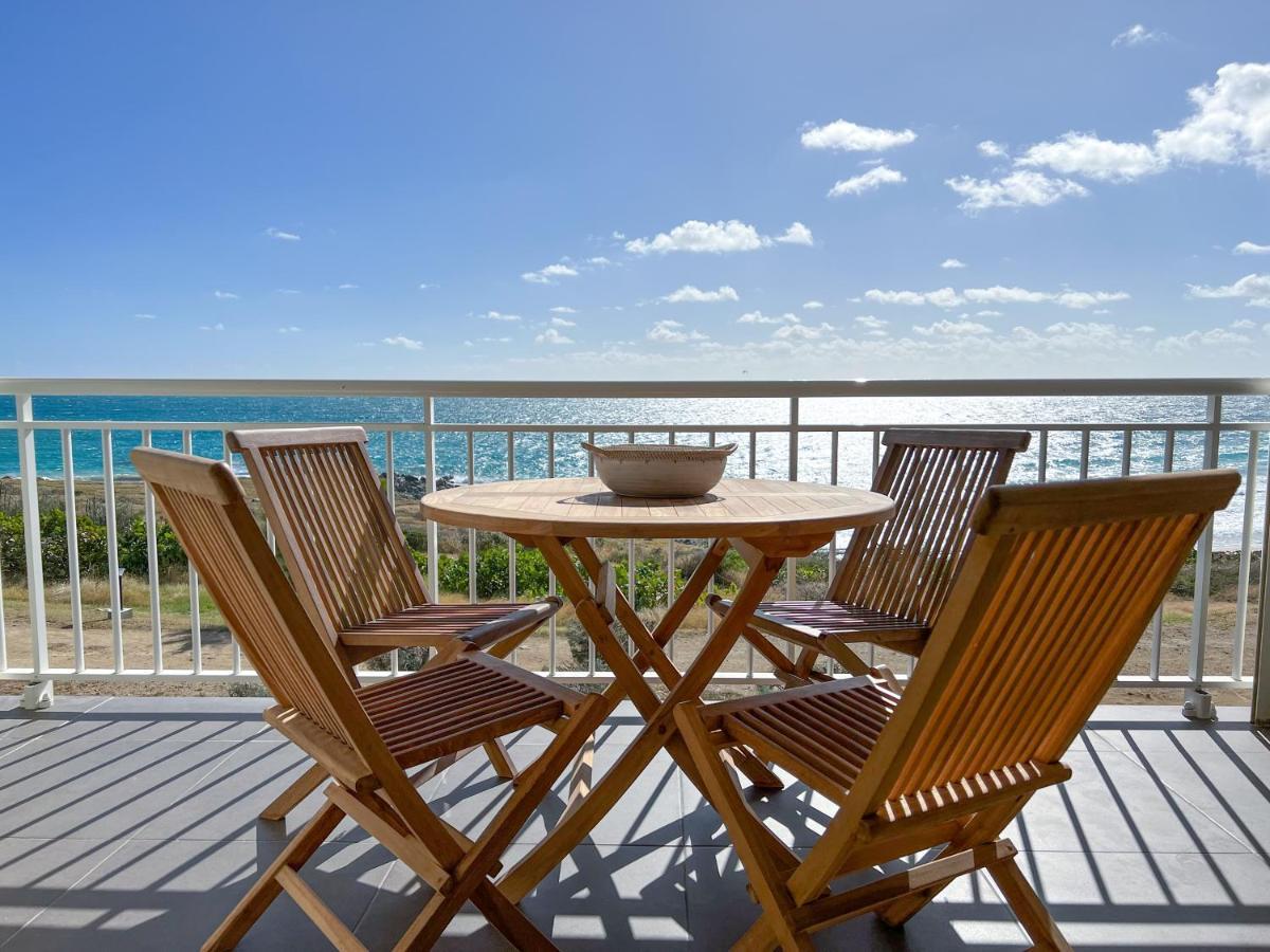 Front Line Unit 520 Ft2 - 48 M2, On Second Floor, Stunning Ocean View Apartment Cul de Sac ภายนอก รูปภาพ